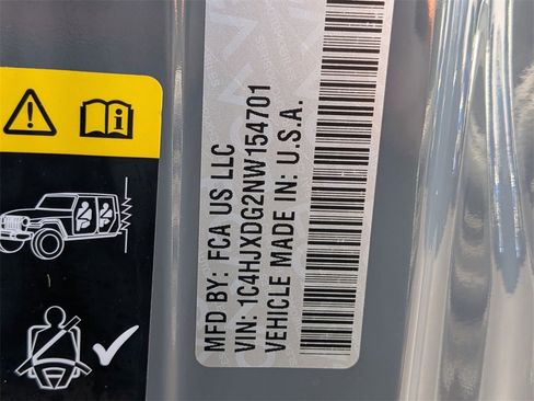 Certified 2022 Jeep Wrangler Unlimited Sport image 25