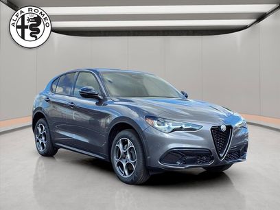 New 2025 Alfa Romeo Stelvio Sprint