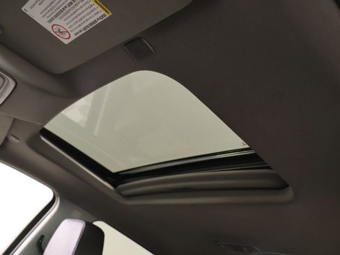 Used 2022 Chevrolet Silverado 3500 LTZ w/ LTZ Plus Package AWD/4WD image 16