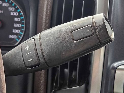 Used 2018 Chevrolet Silverado 1500 LT w/ Texas Edition AWD/4WD image 24