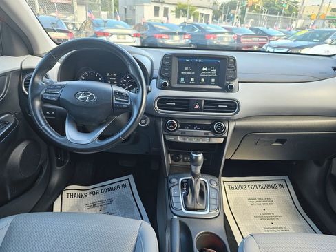 Used 2021 Hyundai Kona Limited w/ Cargo Package image 12