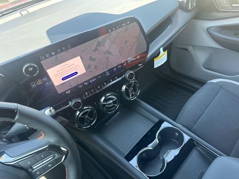 New 2026 Chevrolet Blazer EV SS w/ Performance Package AWD/4WD image 28