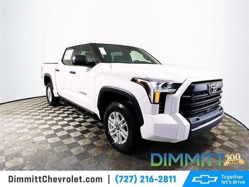 Used 2025 Toyota Tundra SR5 AWD/4WD image 1