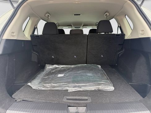 Certified 2024 Nissan Rogue S AWD/4WD image 18