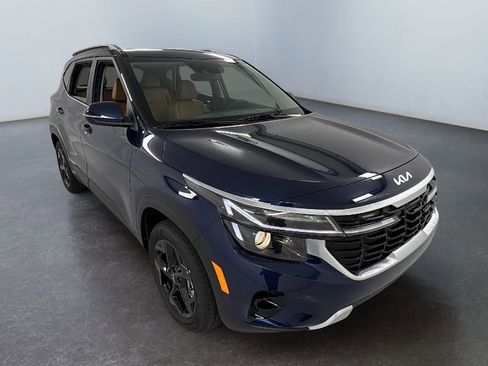 New 2026 Kia Seltos EX w/ EX Sunroof Package image 1