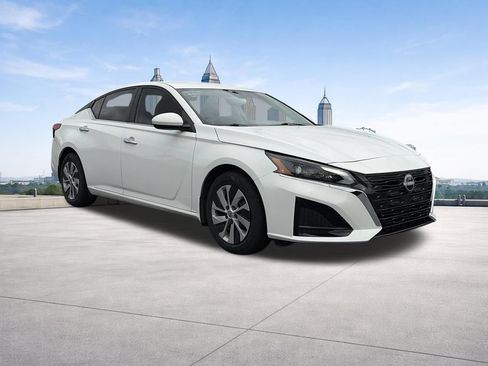 Used 2023 Nissan Altima 2.5 S FWD image 21