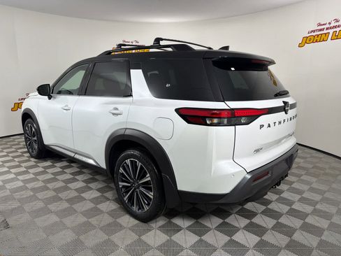 New 2026 Nissan Pathfinder Platinum w/ Cargo Package image 3