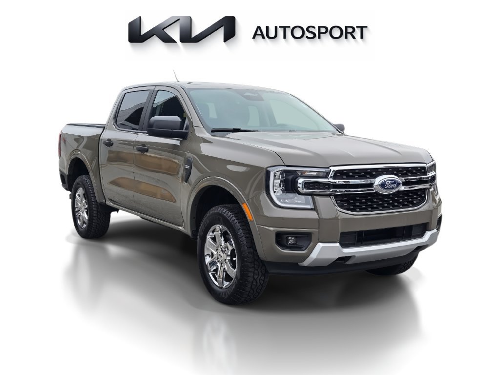 Used 2025 Ford Ranger XLT w/ Advanced Towing Package AWD/4WD image 3
