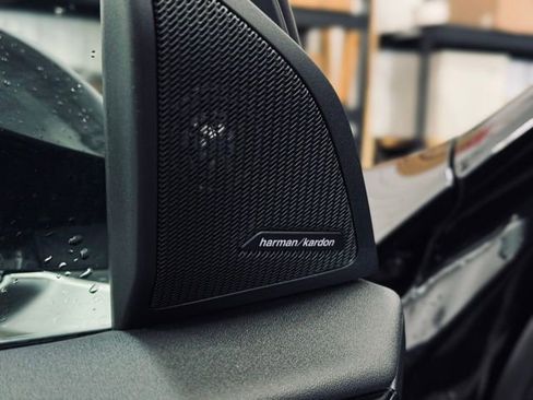 New 2026 BMW X3 xDrive30 w/ Premium Package image 13