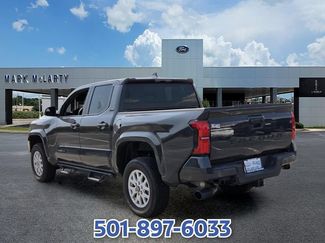 Used 2025 Toyota Tacoma SR5 RWD video 3
