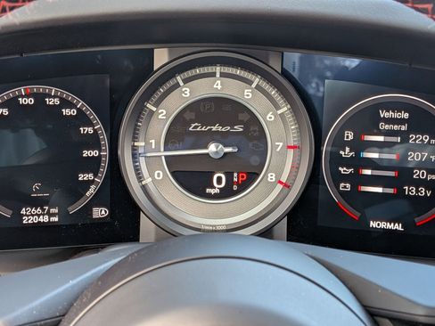 Used 2021 Porsche 911 Turbo S image 17