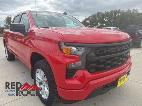 New 2026 Chevrolet Silverado 1500 Custom image 4