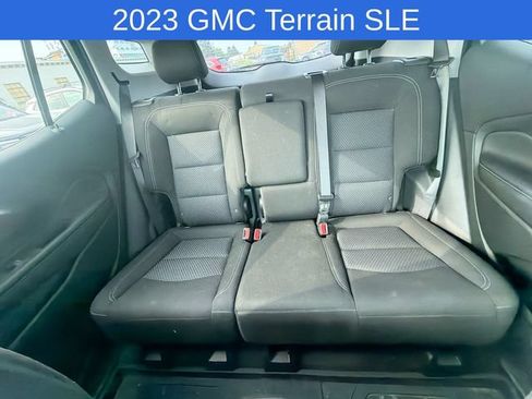 Used 2023 GMC Terrain SLE w/ Driver Convenience Package AWD/4WD image 12