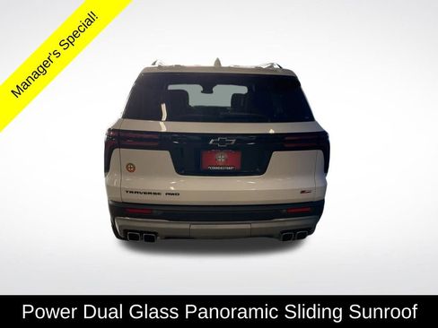 Used 2025 Chevrolet Traverse Z71 w/ Driver Confidence Package AWD/4WD image 19