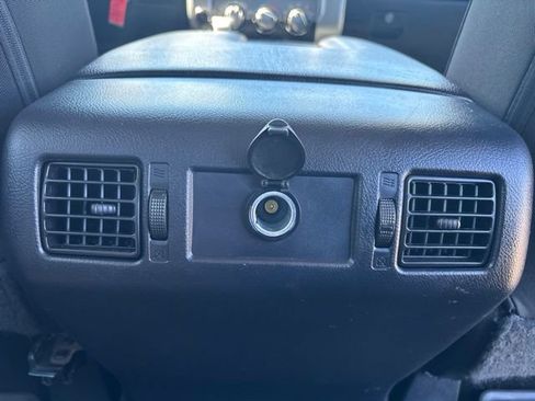 Used 2018 Toyota Tundra SR5 w/ SR5 Upgrade Package AWD/4WD image 29