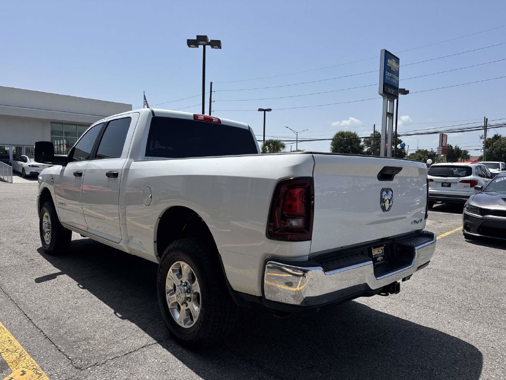 Used 2025 RAM 2500 Big Horn AWD/4WD image 7