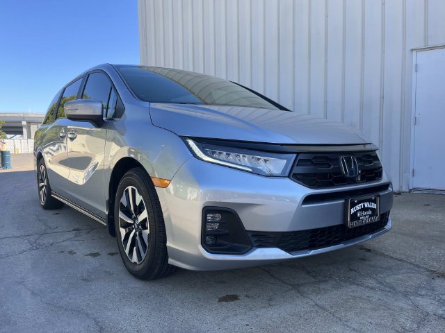 New 2026 Honda Odyssey EX-L image 2