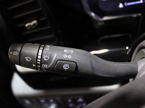 New 2026 GMC Sierra 1500 SLE image 38