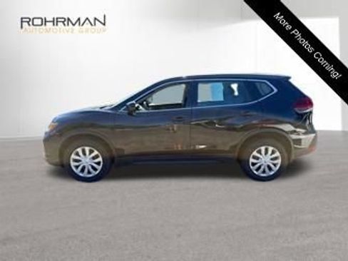 Used 2019 Nissan Rogue S AWD/4WD image 5
