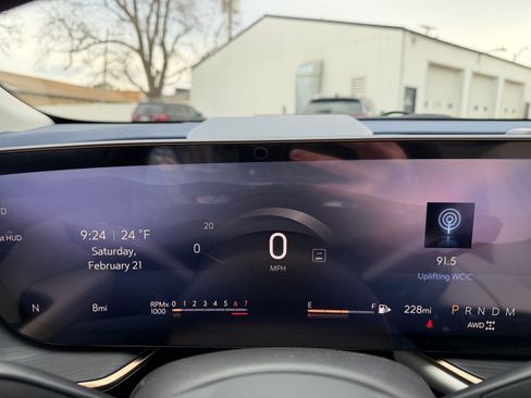 New 2026 Buick Envision Avenir image 16