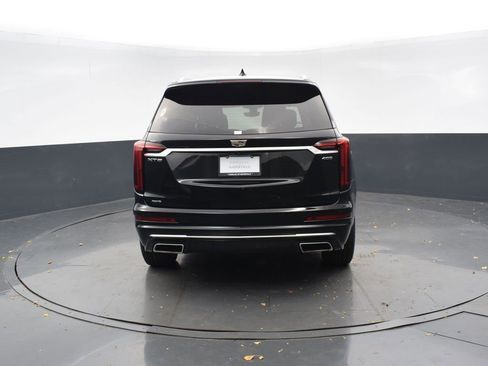 Used 2022 Cadillac XT6 Premium Luxury w/ Technology Package image 5