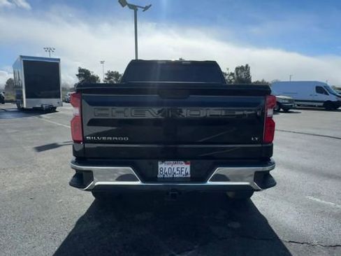 Certified 2025 Chevrolet Silverado 1500 LT w/ Leather Package RWD image 7