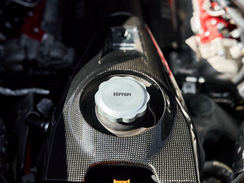 Used 2023 Ferrari SF90 Stradale image 32