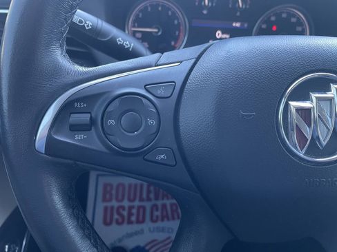 Used 2021 Buick Enclave Essence AWD/4WD image 18