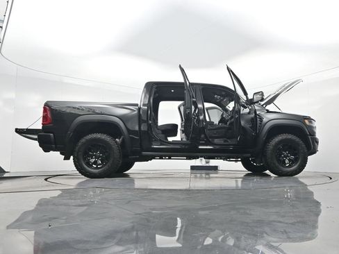 Used 2025 RAM 1500 RHO image 38