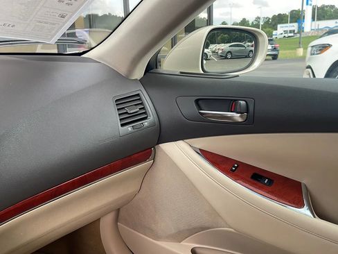 Used 2011 Lexus ES 350 FWD image 12