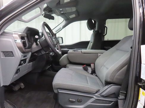 Used 2025 Ford F150 XLT w/ Equipment Group 301A Standard AWD/4WD image 13