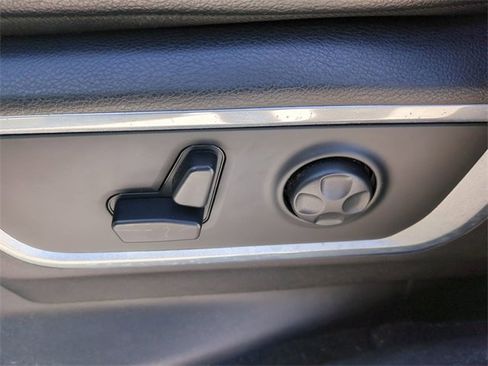 Used 2021 RAM 1500 Laramie image 21