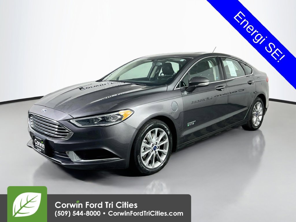 Used 2018 Ford Fusion Energi SE FWD image 4
