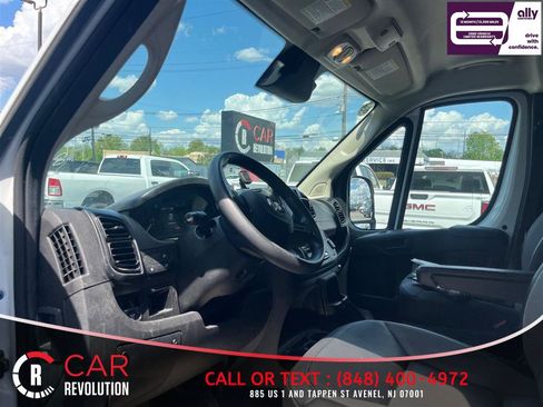 Used 2025 RAM ProMaster 2500 w/ Convenience Group FWD image 10