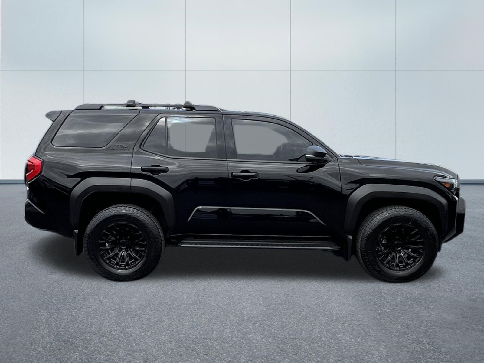 Used 2025 Toyota 4Runner TRD Off-Road Premium AWD/4WD image 7