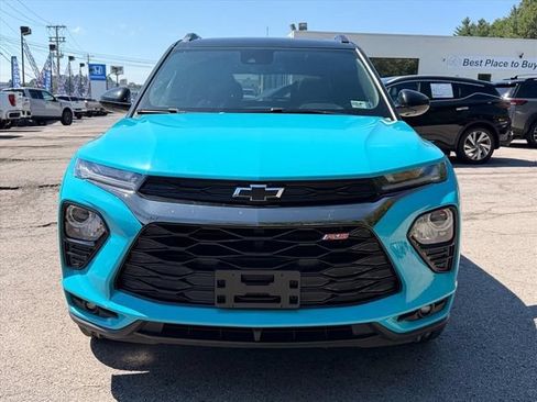 Used 2022 Chevrolet TrailBlazer RS w/ Sun and Liftgate Package AWD/4WD image 11