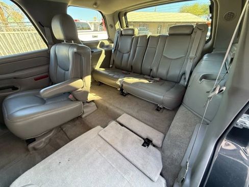 Used 2005 GMC Yukon SLT w/ SLT Preferred Equipment Group image 37