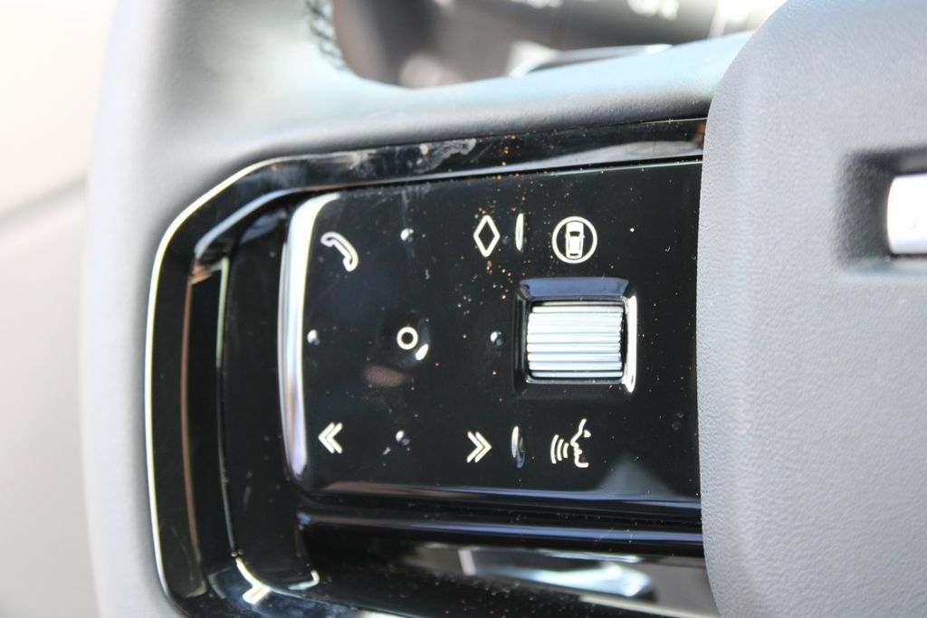 Certified 2026 Land Rover Range Rover Evoque Dynamic SE AWD/4WD image 14