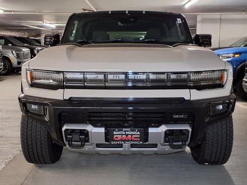New 2026 GMC Hummer EV SUV AWD/4WD image 2