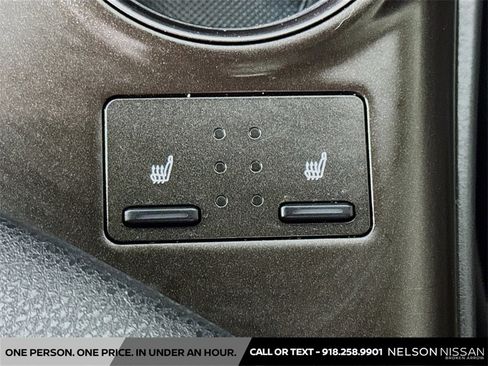 Used 2022 Toyota Camry XSE image 20