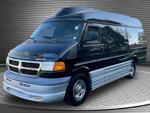 Used 2001 Dodge B3500 image 3