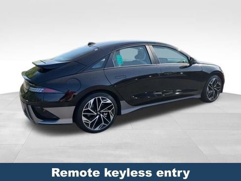 Used 2024 Hyundai Ioniq 6 SEL RWD image 6