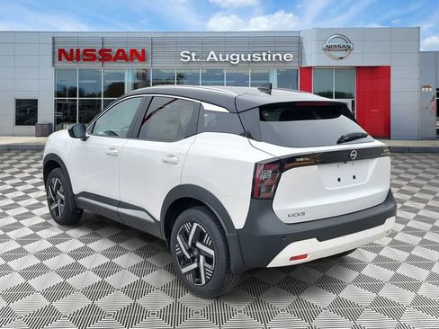 New 2026 Nissan Kicks SV FWD image 4