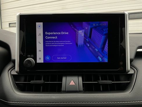 Used 2025 Toyota RAV4 XLE image 30