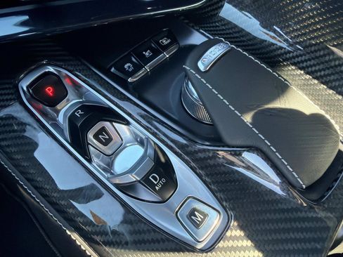 Used 2024 Chevrolet Corvette Z06 w/ Z07 Performance Package image 23