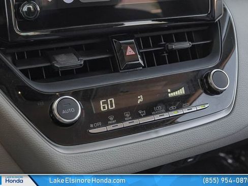 Used 2024 Toyota Corolla LE FWD image 24