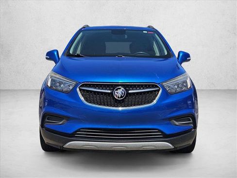 Used 2018 Buick Encore Preferred FWD image 2