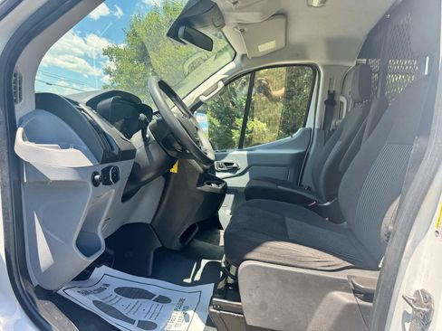 Used 2019 Ford Transit 250 130 Low Roof w/ Exterior Upgrade Package RWD image 12
