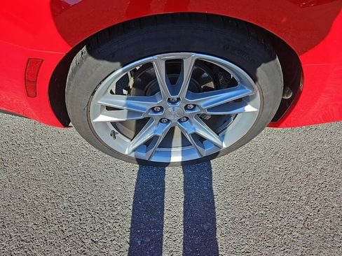 Used 2019 Chevrolet Camaro LT w/ RS Package image 11