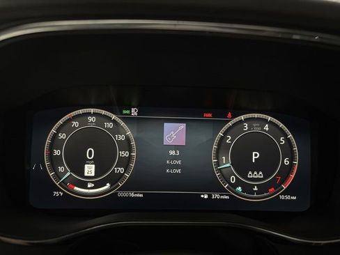 Used 2026 Jaguar F-PACE R-Dynamic S image 15